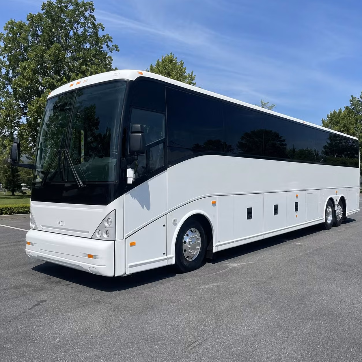 bus rental options for santa cruz trips