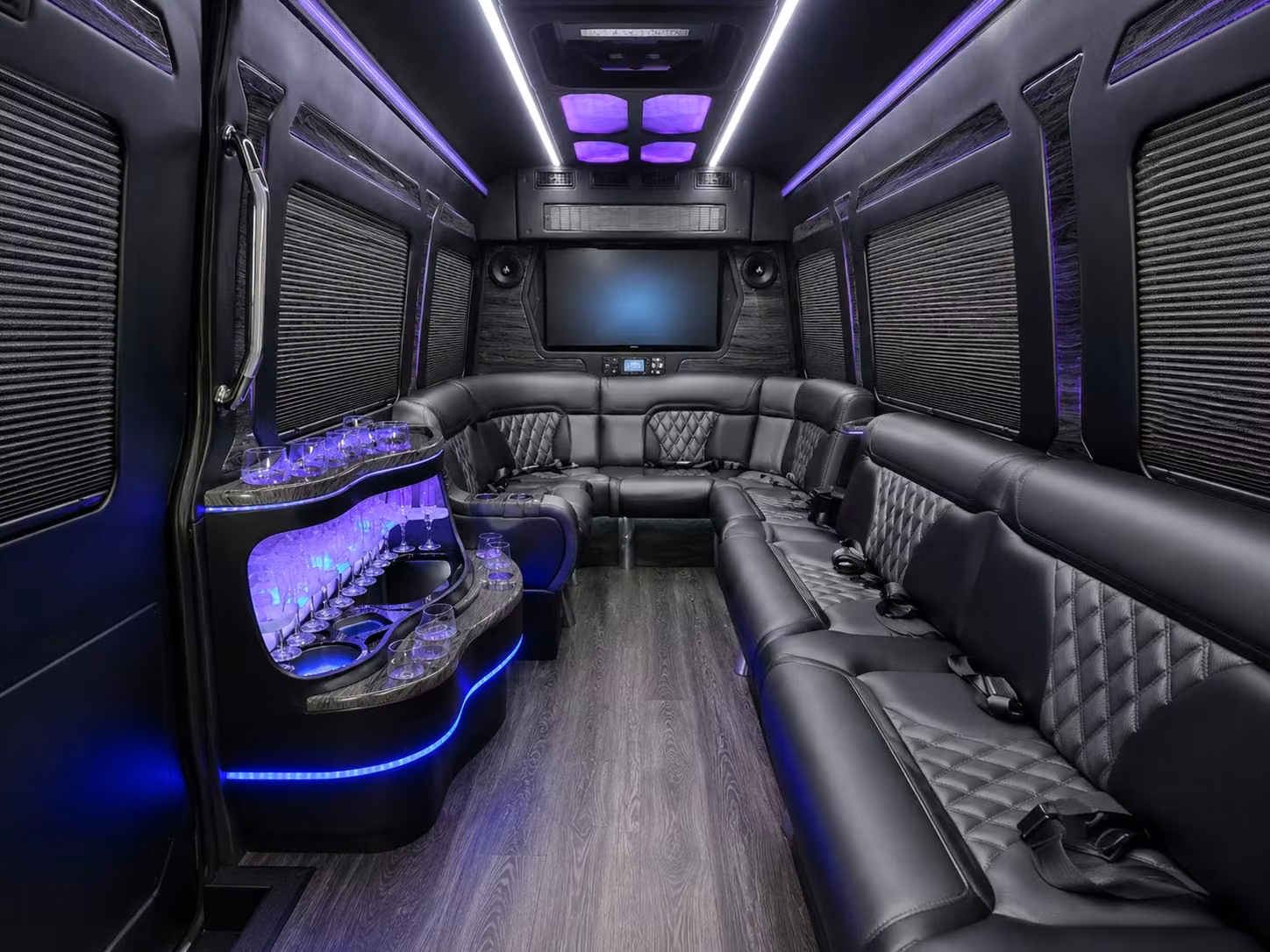 remote parking lot shuttles and off site employee transfer services in santa cruz
